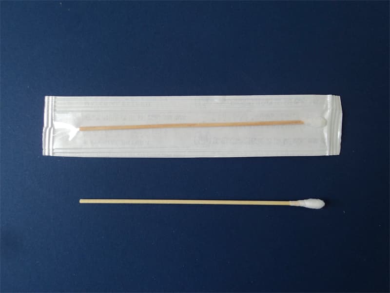 Aplicador de madera estéril